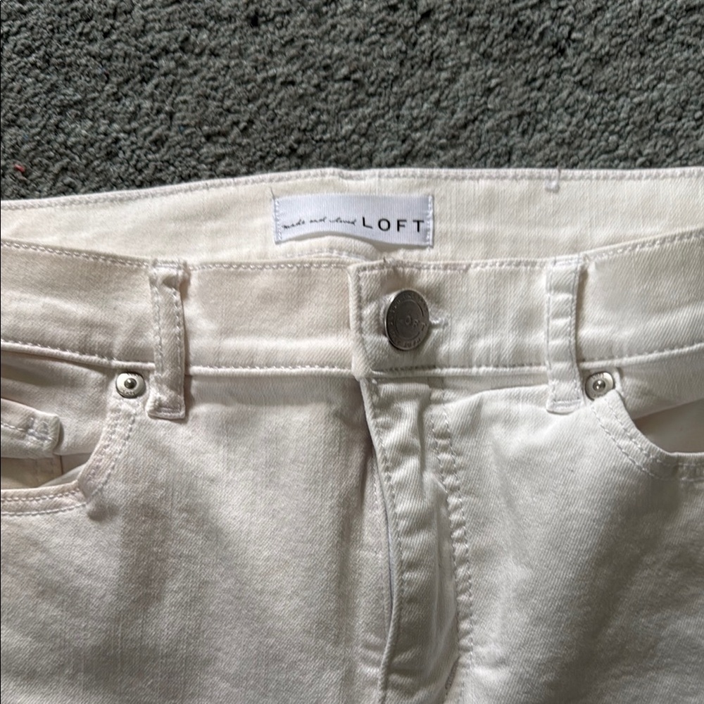 LOFT Cream Jeans with Timeless Denim Appeal